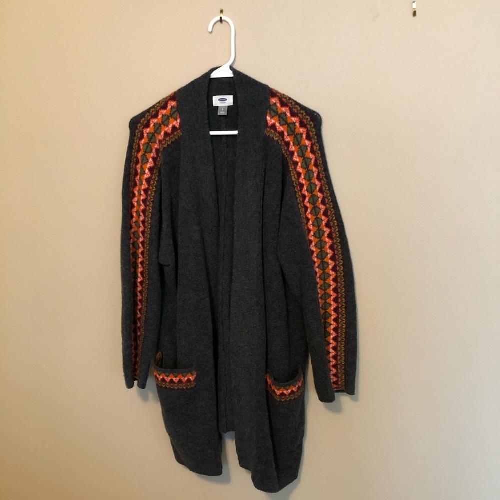 Old navy sweater